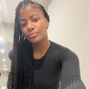 Meet your Posher, Rachel